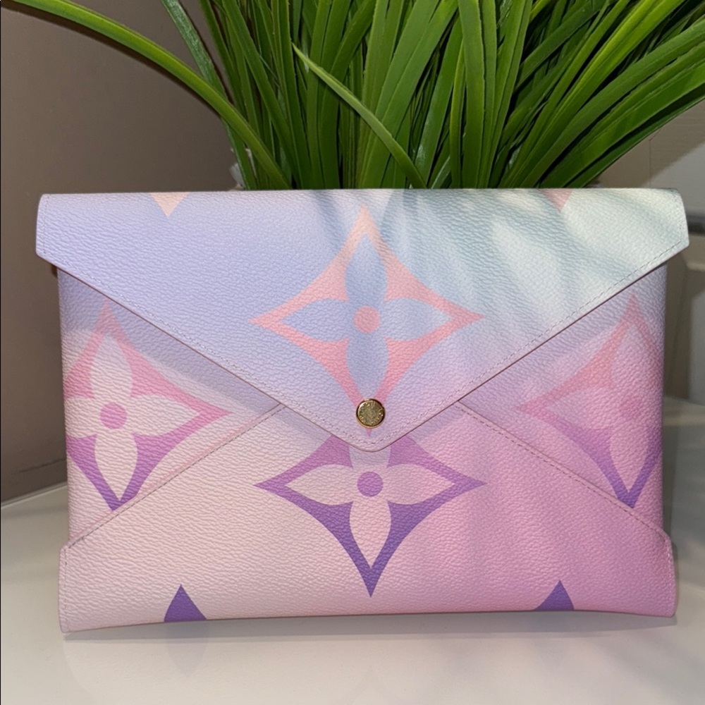 🩷LV Large Kiragami Sunrise Pastel 💗